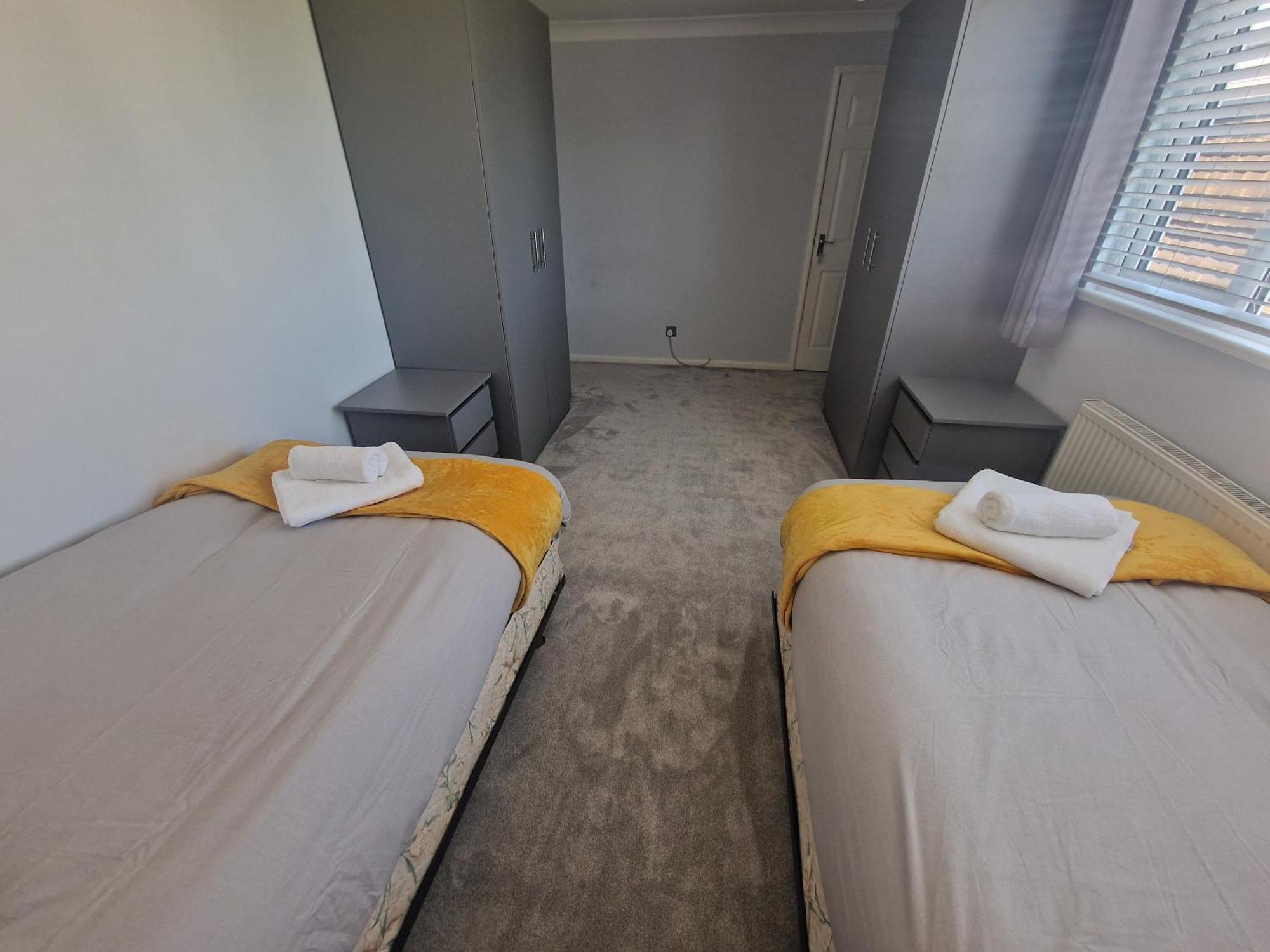 Stylish & Modern 2 Bed House With Free Parking Leeds Apartment Leeds  Exterior foto