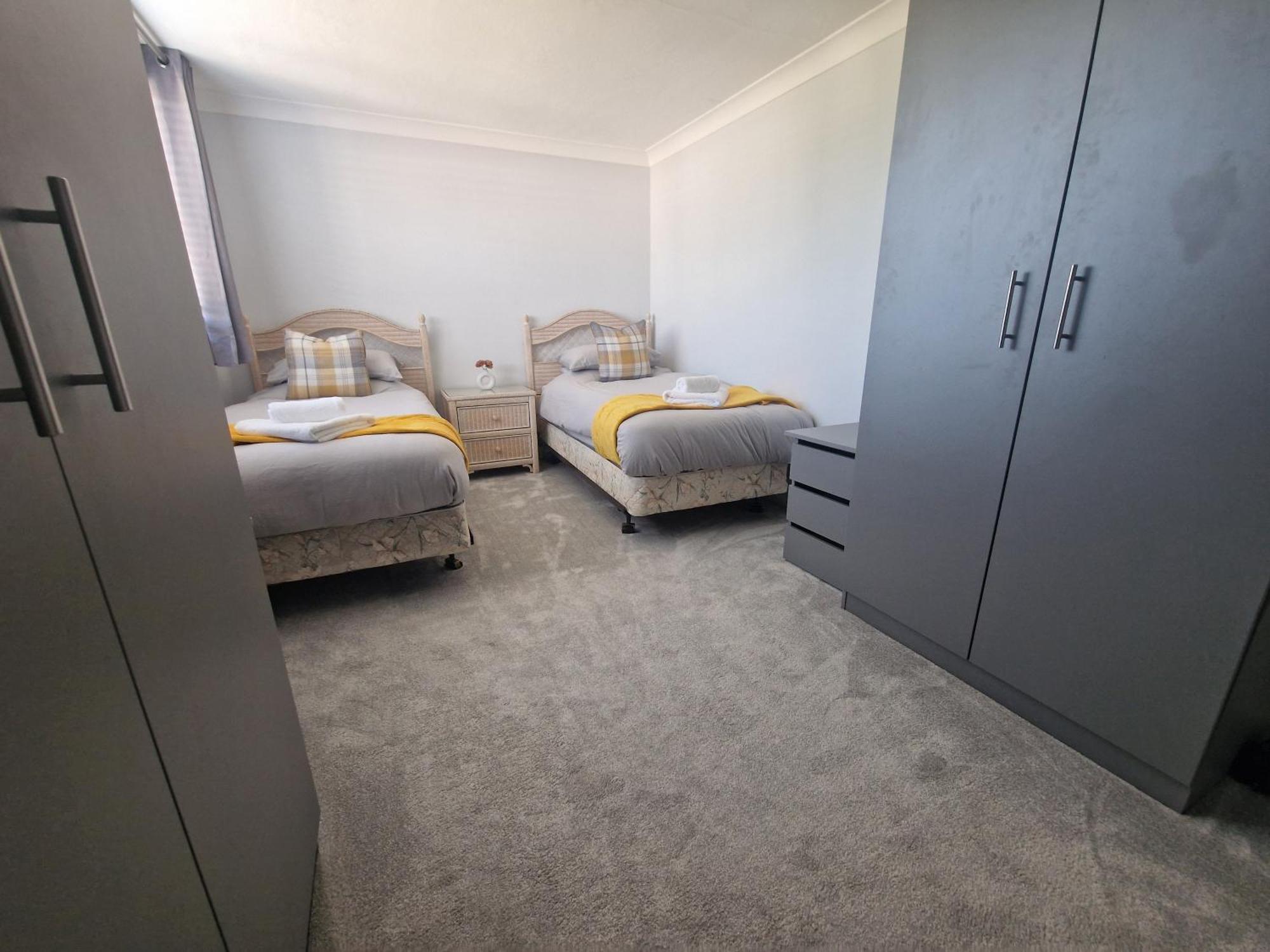 Stylish & Modern 2 Bed House With Free Parking Leeds Apartment Leeds  Exterior foto