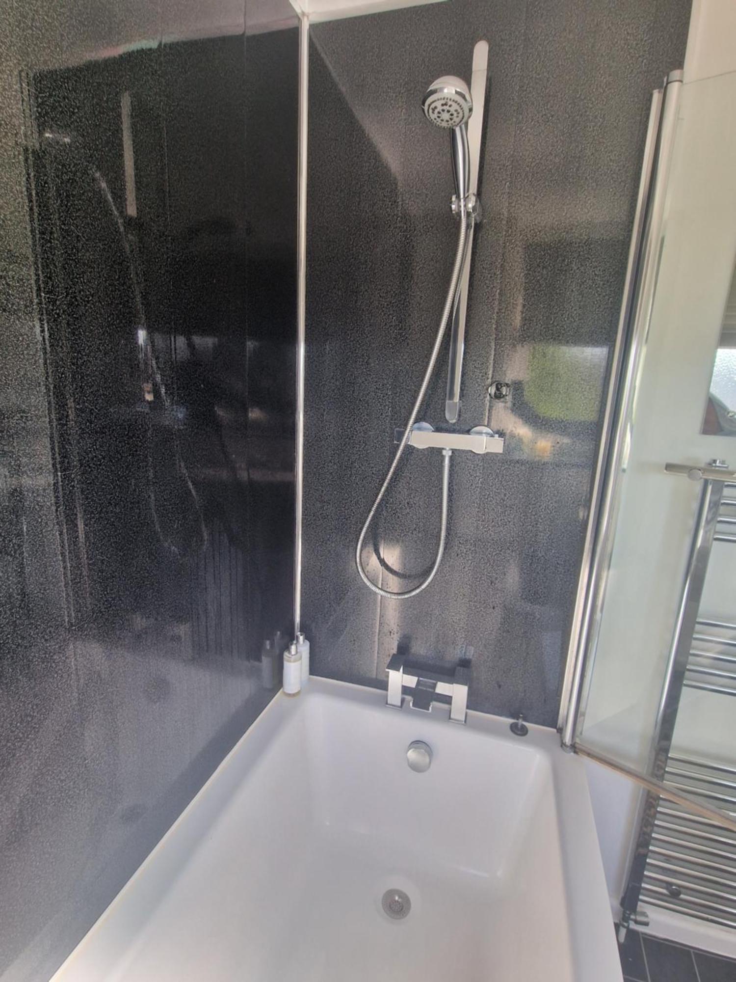 Stylish & Modern 2 Bed House With Free Parking Leeds Apartment Leeds  Exterior foto
